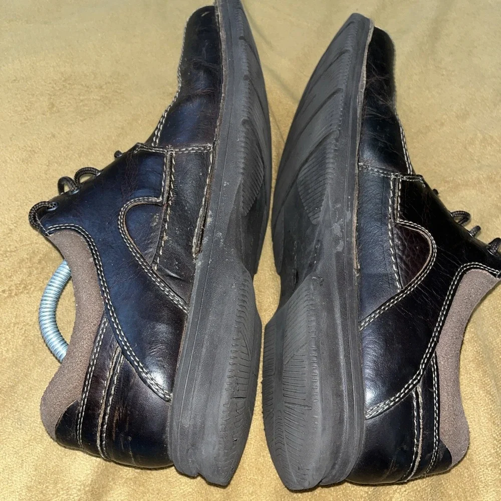 Clarks Men's‎ Size 11 Casual Lace-Up Shoes Leather Brown Work Dress Shoe Office